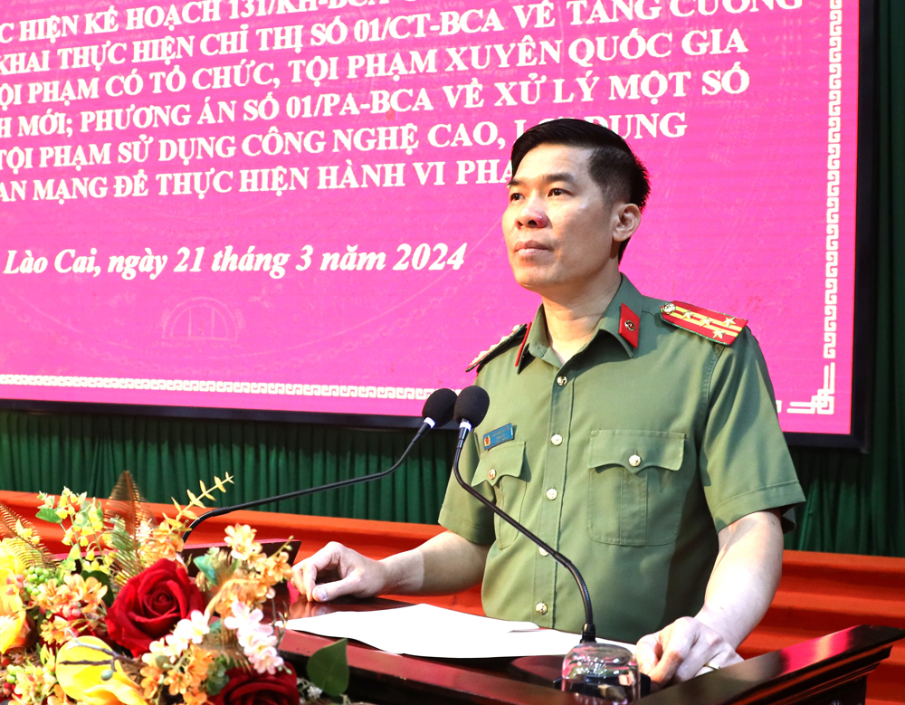 Đồng chí Đại tá Cao Minh Huyền, UVBTV Tỉnh uỷ, Bí thư Đảng uỷ, Giám đốc Công an tỉnh phát biểu tại Hội nghị.JPG