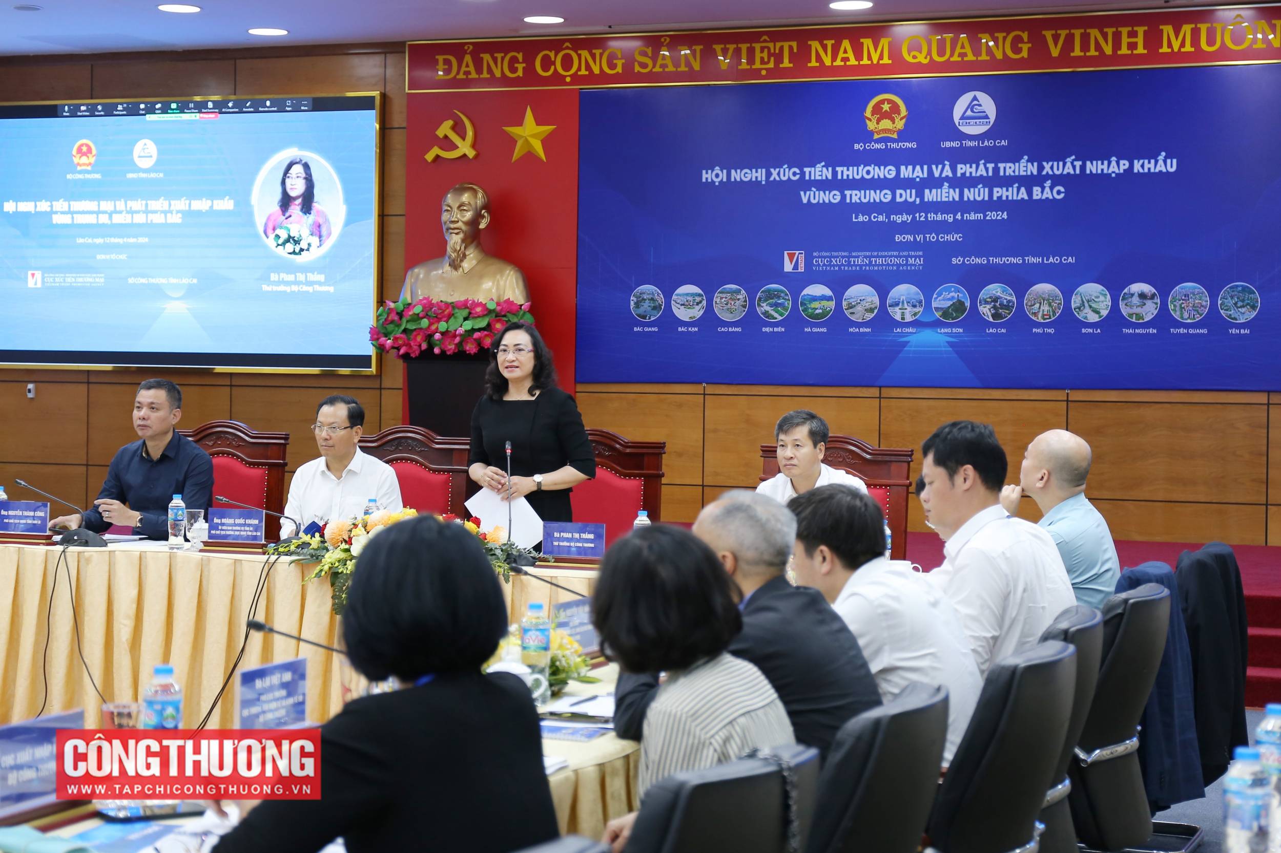 Thứ trưởng Bộ Công Thương Phan Thị Thắng phát biểu tại Hội nghị xúc tiến thương mại và phát triển xuất nhập khẩu vùng Trung du và miền núi phía Bắc do Bộ Công Thương phối hợp với UBND tỉnh Lào Cai tổ chức ngày 12/4/2024 vừa qua.