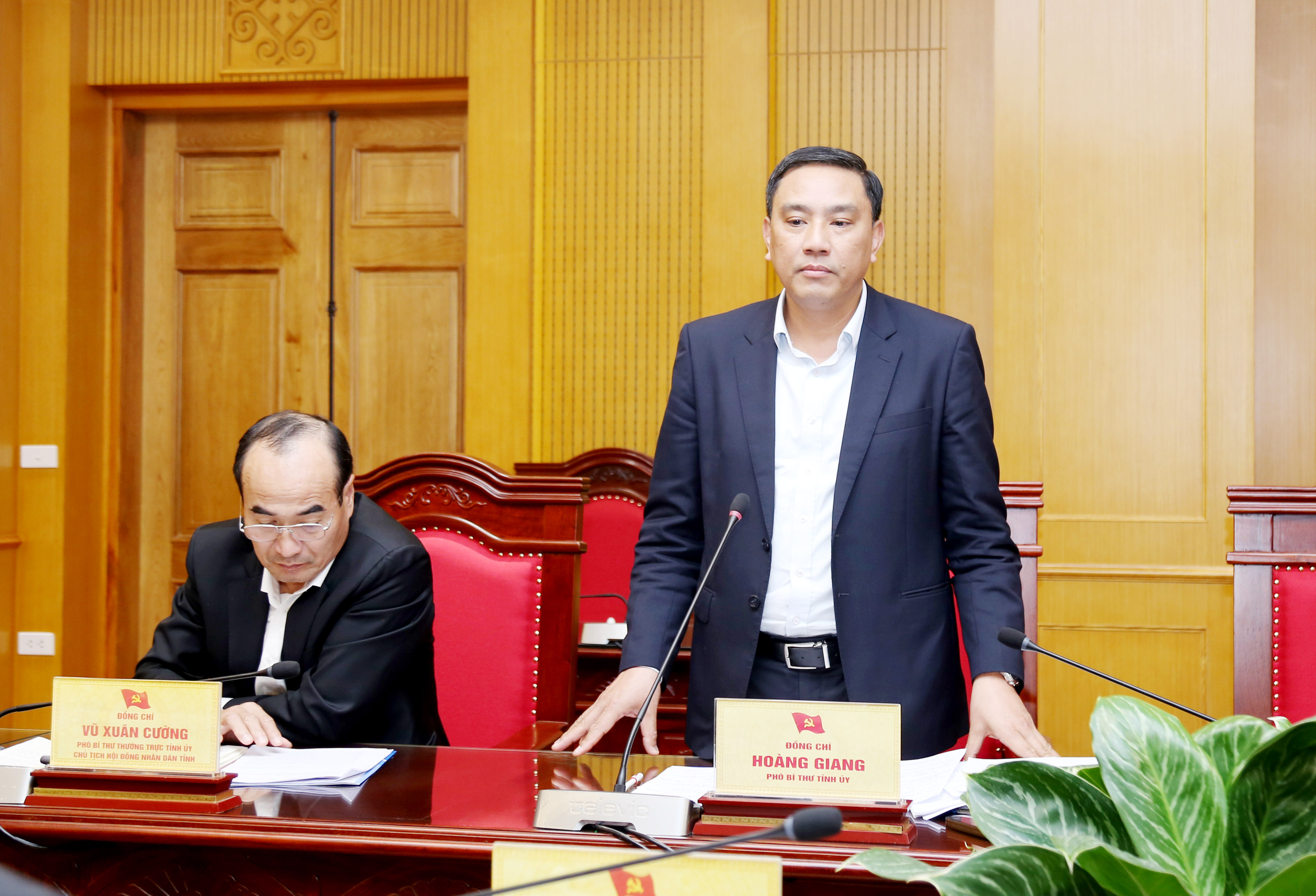 Đồng chí Phó Bí thư Tỉnh ủy Hoàng Giang có ý kiến chỉ đạo với 6 nội dung.