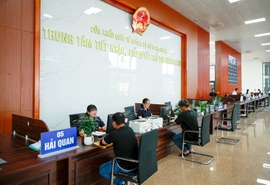 Trung tâm Tiếp nhận, giải quyết thủ tục hành chính tại Cửa khẩu Kim Thành được đưa vào sử dụng