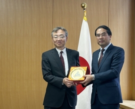 Chủ tịch UBND tỉnh Trịnh Xuân Trường làm việc với Tổ chức Xúc tiến thương mại Nhật Bản