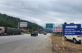 Cần khắc phục những bất cập gây mất an toàn giao thông trên cao tốc Nội Bài - Lào Cai