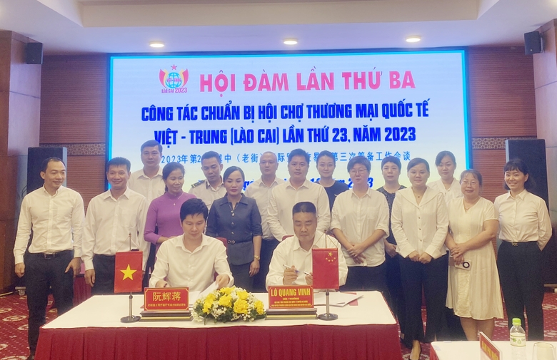 Hội đàm lần thứ ba về công tác chuẩn bị tổ chức Hội chợ Thương mại Quốc tế Việt - Trung (Lào Cai) lần thứ 23