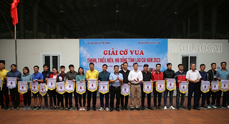 241 vận động viên tham gia giải cờ vua thanh, thiếu niên, nhi đồng tỉnh Lào Cai ảnh 1